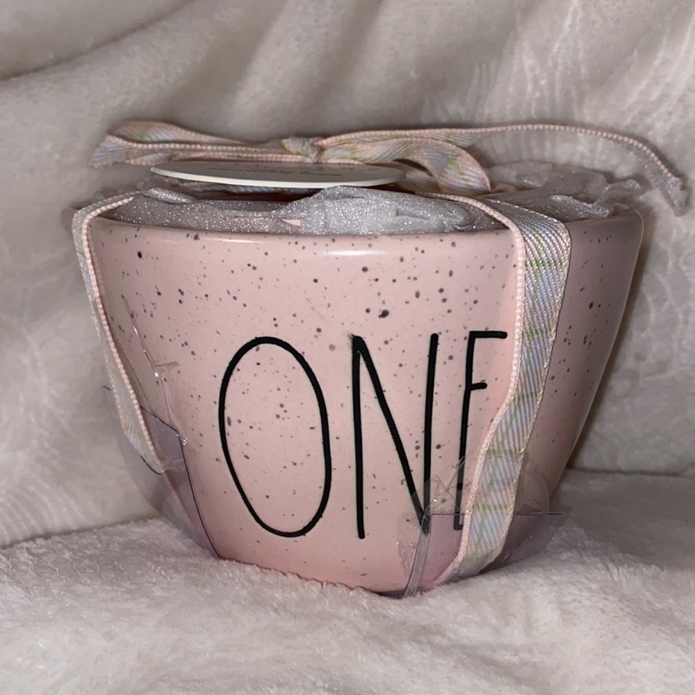 Rae Dunn measuring cups 🌷